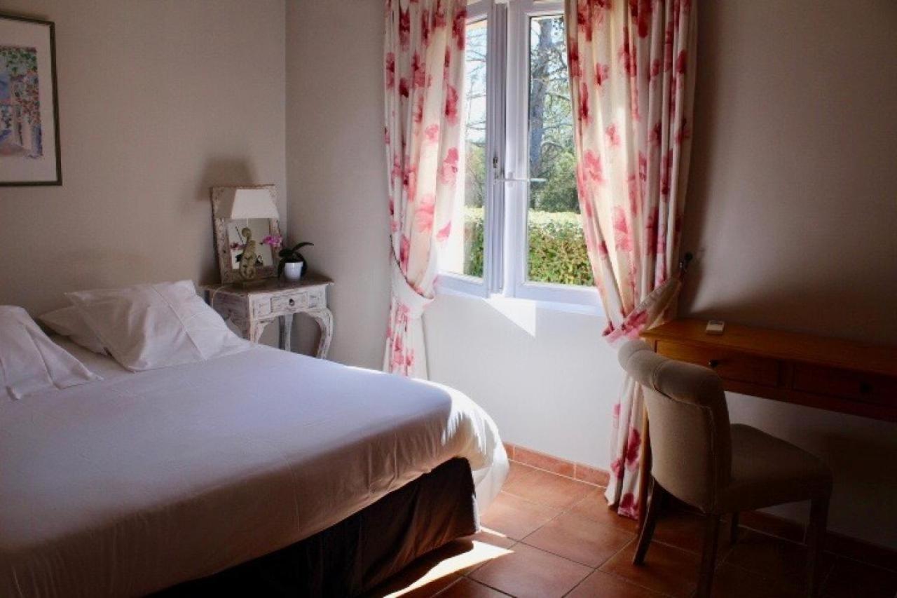 Bed and Breakfast Bastide Saint Bernard Le Thoronet Exterior foto