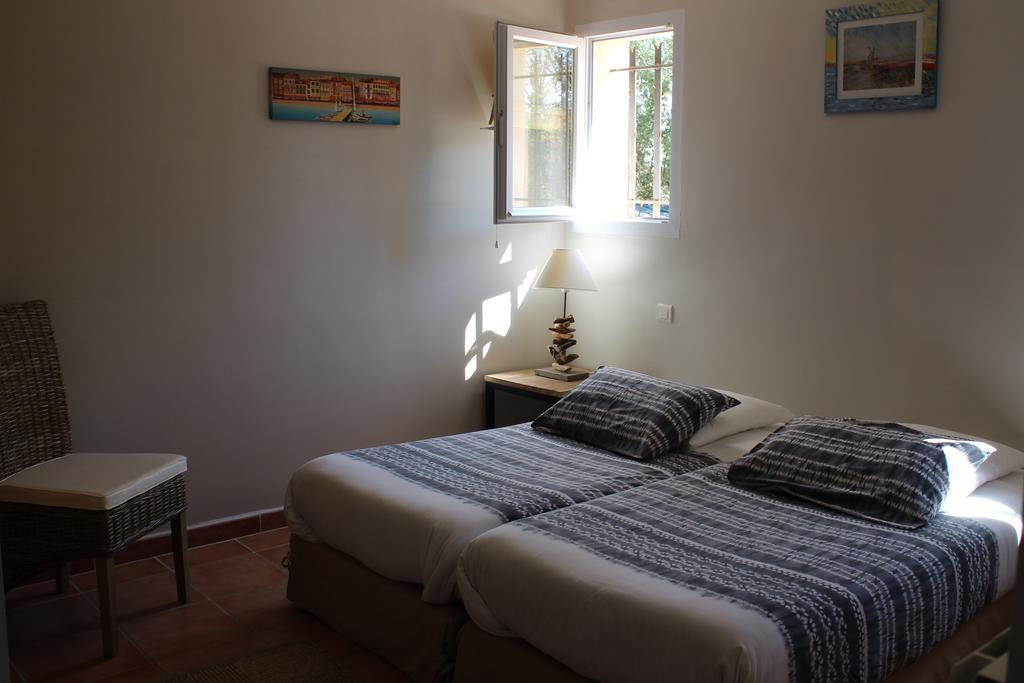 Bed and Breakfast Bastide Saint Bernard Le Thoronet Exterior foto